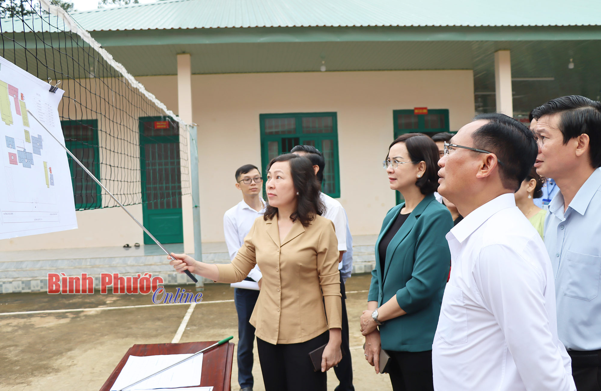 Chủ động, linh hoạt, nâng cao hiệu quả phục vụ nhân dân Chủ động, linh hoạt, nâng cao hiệu quả phục vụ nhân dân
