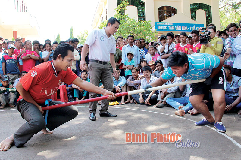 Liên hoan văn hóa - thể thao các DTTS huyện Lộc Ninh Liên hoan văn hóa - thể thao các DTTS huyện Lộc Ninh