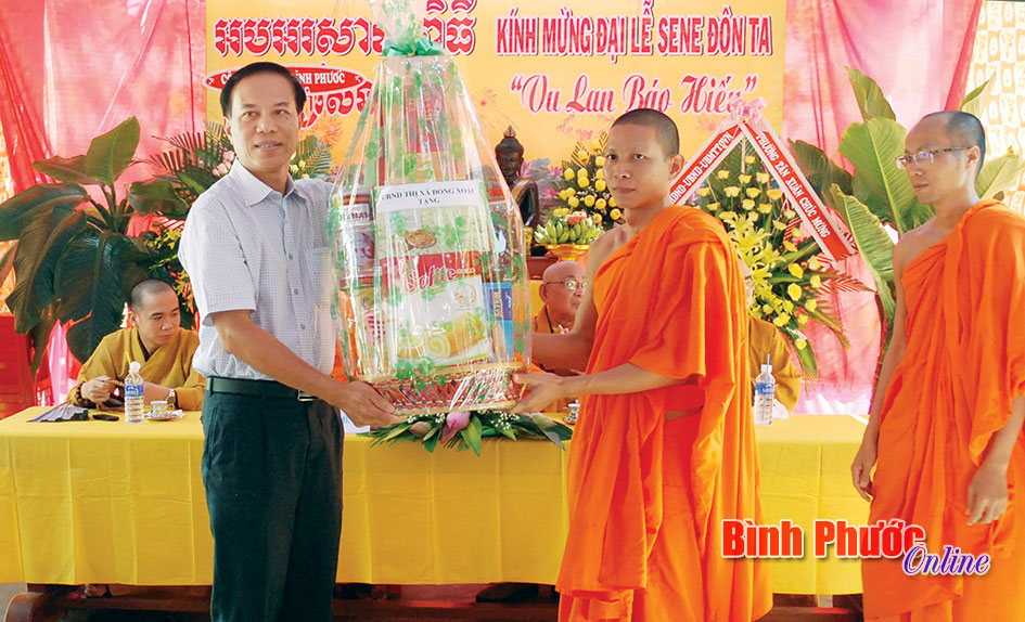 Lễ Sen Dolta của đồng bào Khơme