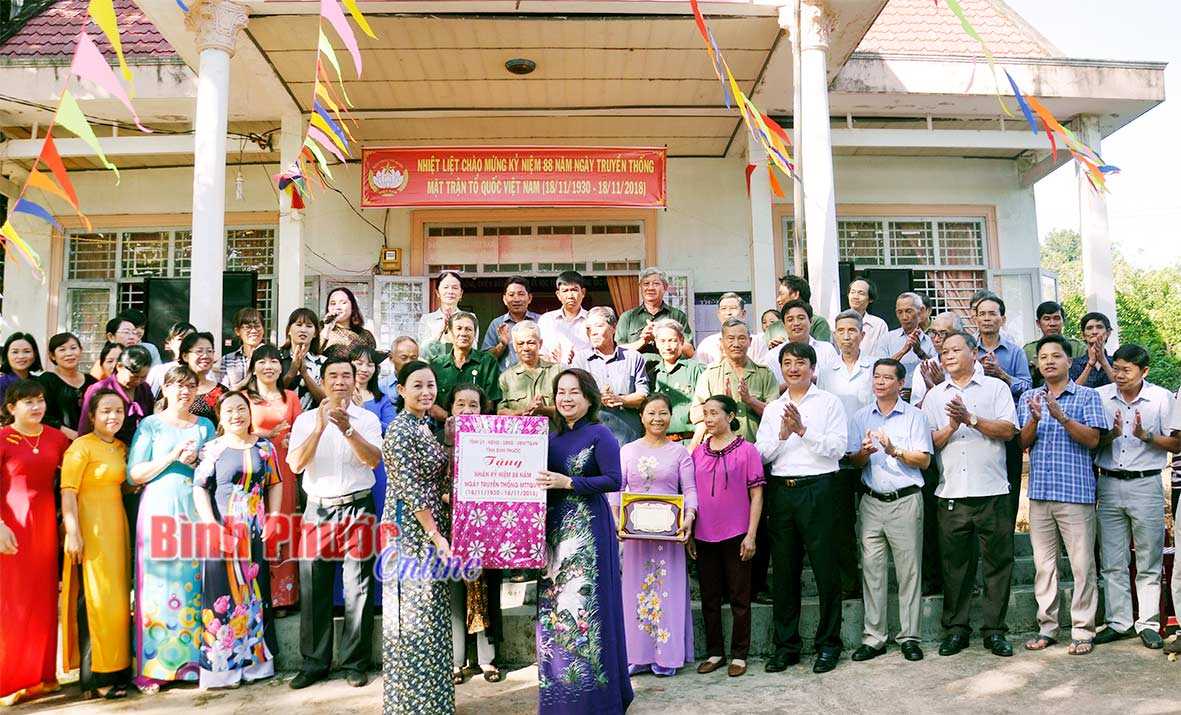 Ấp 6A, xã Lộc Tấn không còn hộ nghèo Ấp 6A, xã Lộc Tấn không còn hộ nghèo