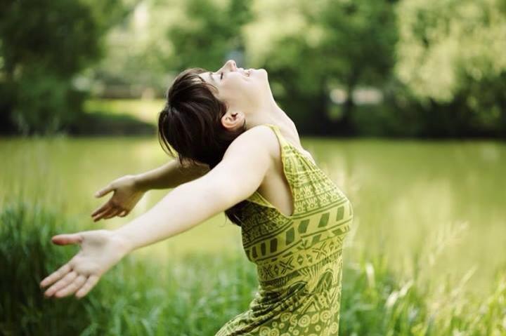 Bỗng dưng muốn… yêu Bỗng dưng muốn… yêu