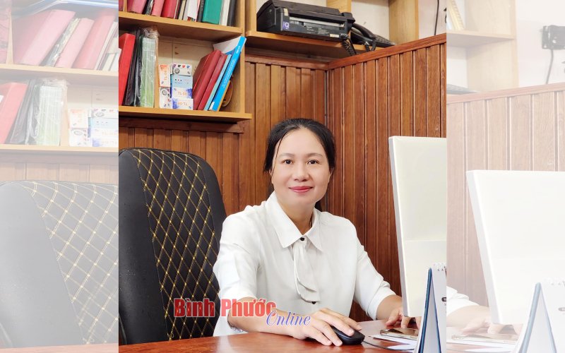 Tỏa sáng vẻ đẹp nữ doanh nhân 4.0 Tỏa sáng vẻ đẹp nữ doanh nhân 4.0