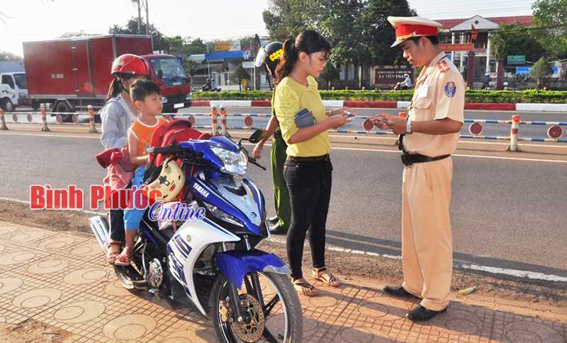 Tổng kiểm tra xe môtô, xe gắn máy trên địa bàn tỉnh
