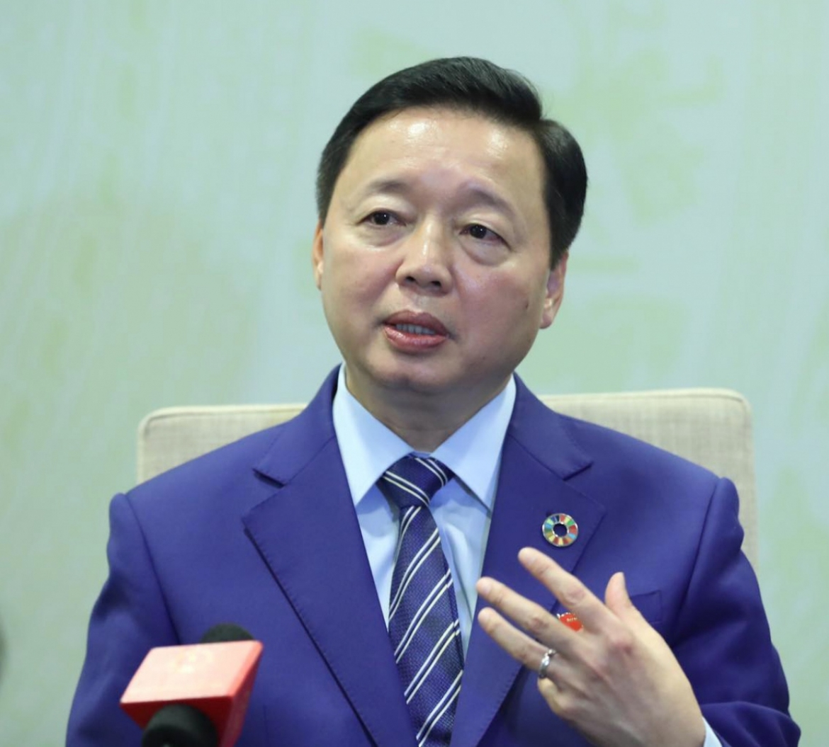 tran_hong_ha2.jpg