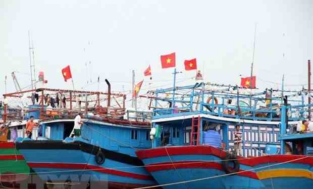 Bão số 7 suy yếu, chủ động ứng phó với gió mạnh trên biển Bão số 7 suy yếu, chủ động ứng phó với gió mạnh trên biển