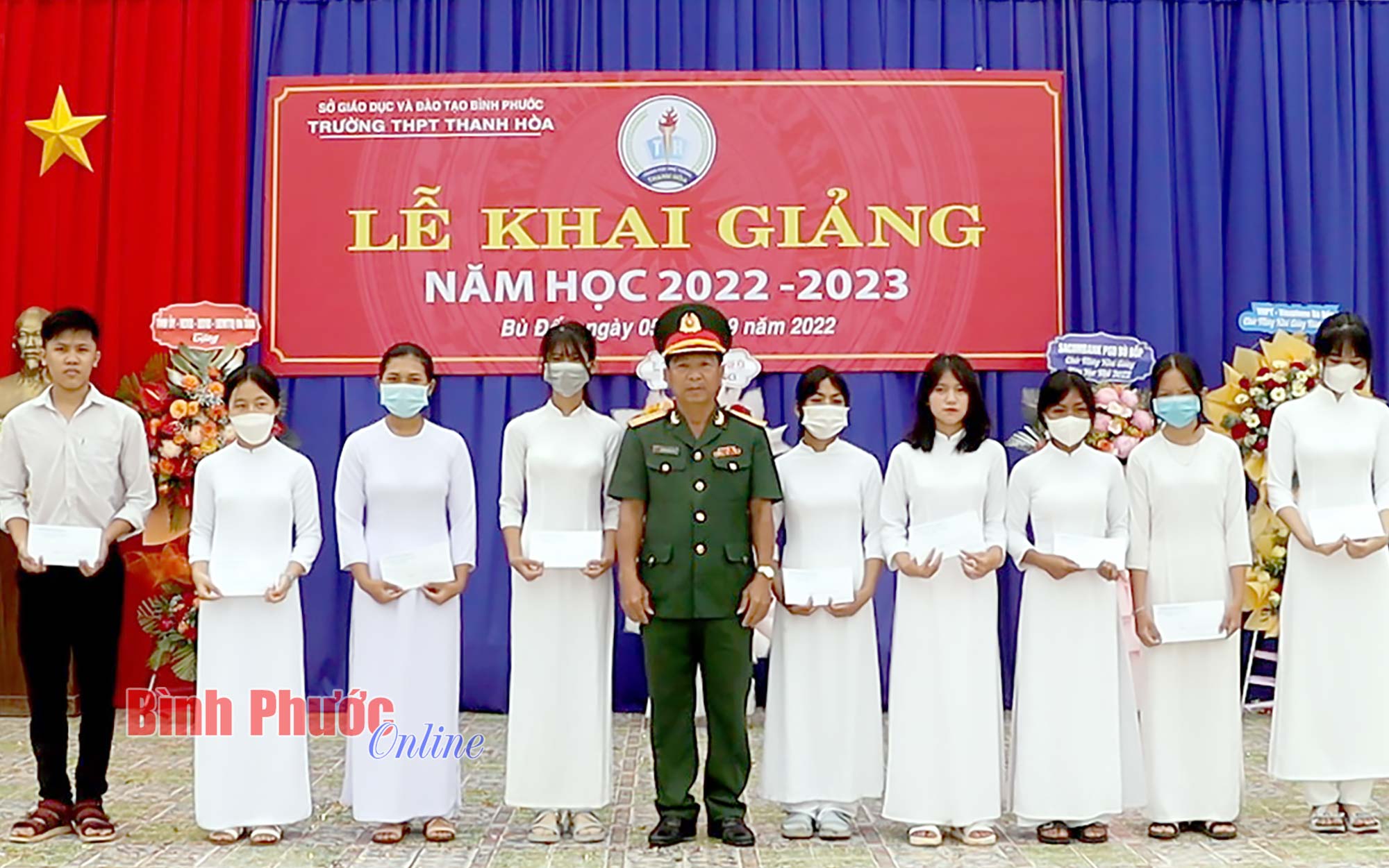 trao_hoc_bong_12401505092022.jpg