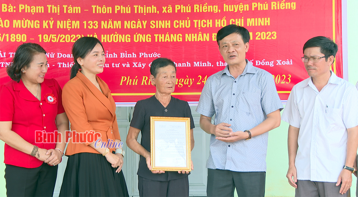 trao_nha_1_18384124052023.jpg
