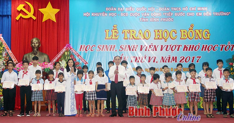 traohocbong25082017103911.jpg