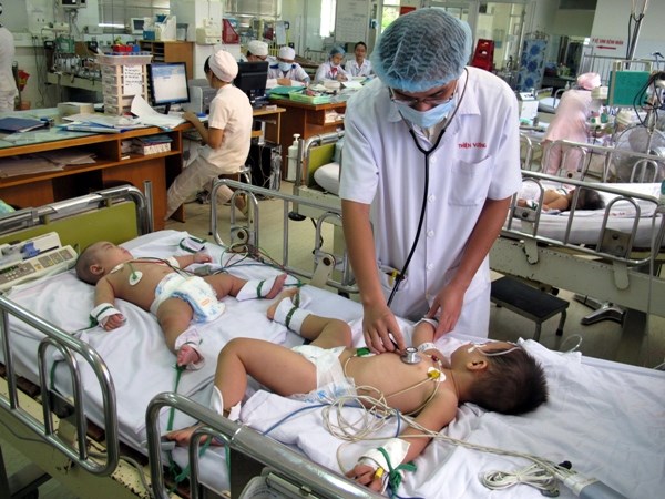 Bộ Y tế yêu cầu phân tuyến điều trị bệnh tay chân miệng