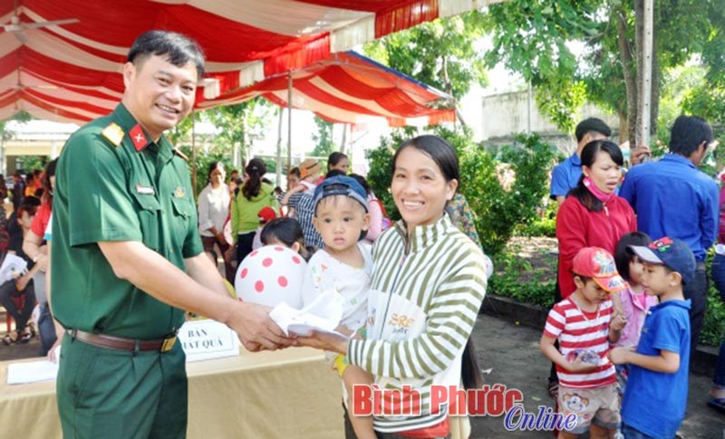 2.526 trẻ em được khám sàng lọc bệnh tim bẩm sinh miễn phí 2.526 trẻ em được khám sàng lọc bệnh tim bẩm sinh miễn phí