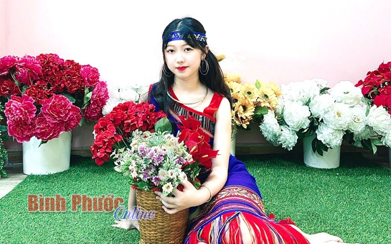 Tri ân thầy cô qua vọng cổ