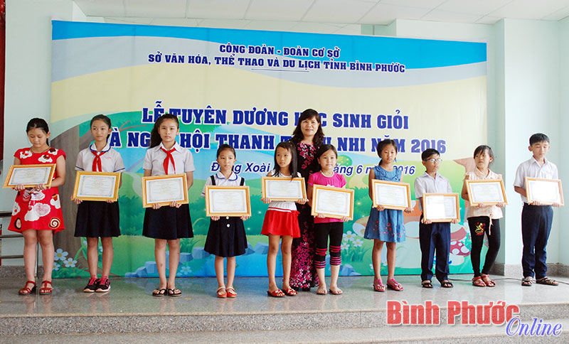 Sở Văn hóa - Thể thao và Du lịch tổ chức ngày hội thiếu nhi năm 2016 Sở Văn hóa - Thể thao và Du lịch tổ chức ngày hội thiếu nhi năm 2016