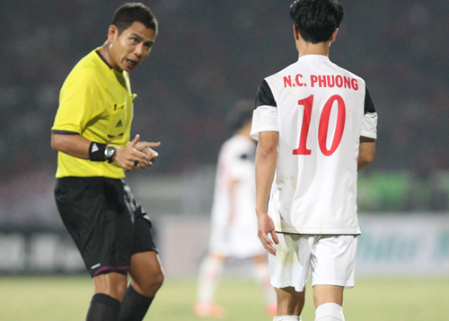 VFF sẽ kiến nghị vấn đề trọng tài lên AFF