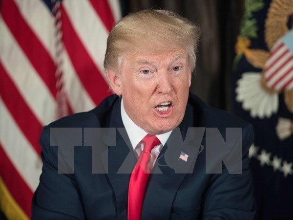 trump16092017030336.jpg