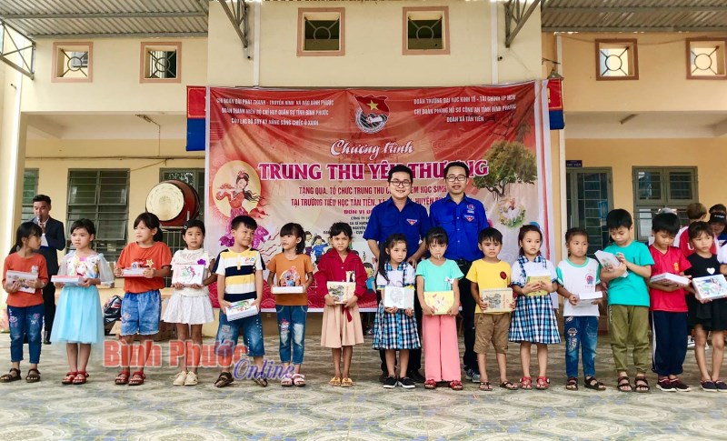 Ấm áp mùa trung thu 2020