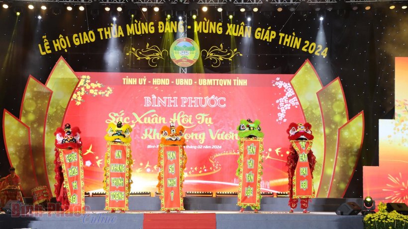 Sôi nổi Lễ hội giao thừa mừng Xuân Giáp Thìn 2024