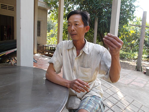 Xôn xao vụ đánh bài, chung tiền bằng tờ vé số... trúng Xôn xao vụ đánh bài, chung tiền bằng tờ vé số... trúng