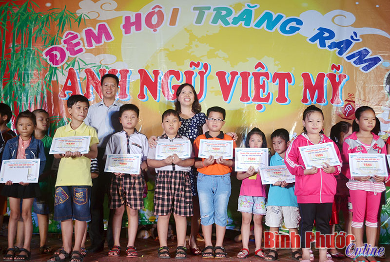 Phú Riềng, Chơn Thành tổ chức đêm hội Trăng rằm trung thu 2016 Phú Riềng, Chơn Thành tổ chức đêm hội Trăng rằm trung thu 2016