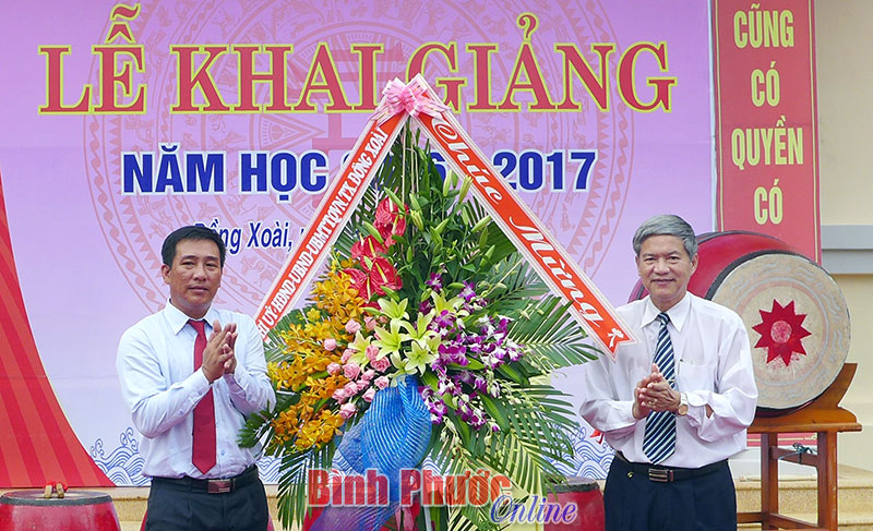 truonghungvuong111.jpg
