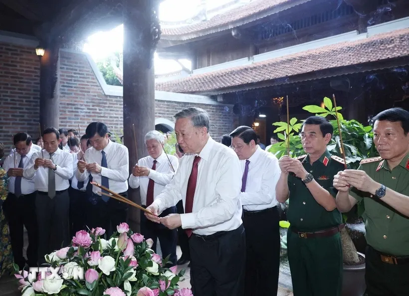 ttxvn-tong-bi-thu-nghe-an-8.jpg.webp