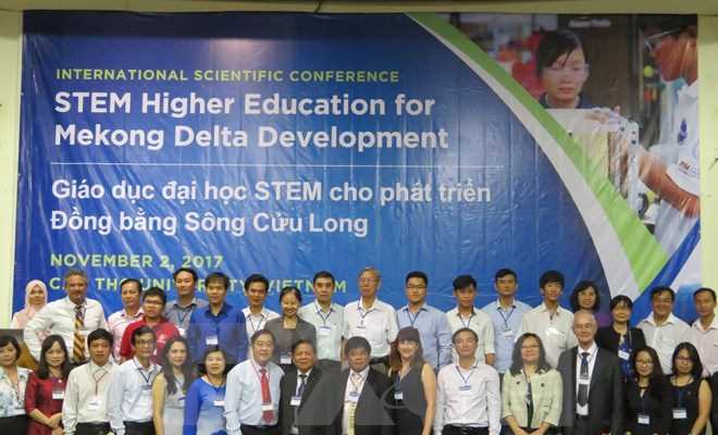 Đề xuất các giải pháp cải cách giáo dục thích ứng với cách mạng 4.0 Đề xuất các giải pháp cải cách giáo dục thích ứng với cách mạng 4.0