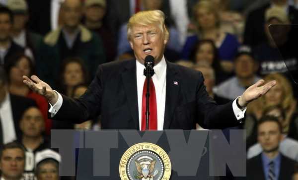 Nhà Trắng đẩy nhanh việc xem xét dự luật thay thế Obamacare