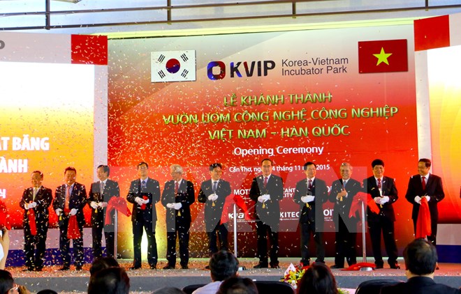 ttxvn20151114vuonuom15112015093811.jpg