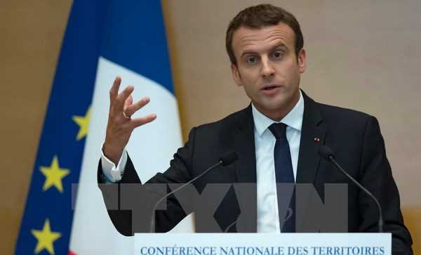 Tỷ lệ ủng hộ Tổng thống Pháp Emmanuel Macron giảm mạnh