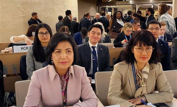 Thúc đẩy các quyền con người trong thời đại số và biến đổi khí hậu