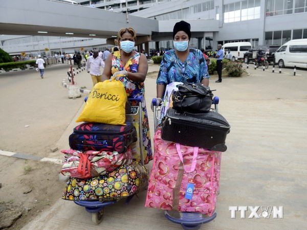 ttxvn_1208_ebola.jpg