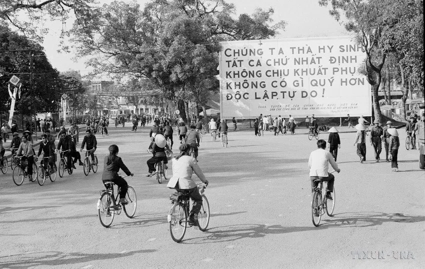 ttxvn_1812dienphuphuhn30.jpg