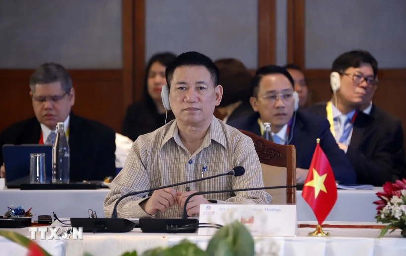 ttxvn_tai_chinh1_7799_14341505042024.jpg