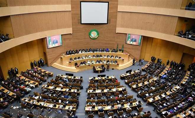 AU kêu gọi các cường quốc ngừng mọi hoạt động can thiệp vào Libya