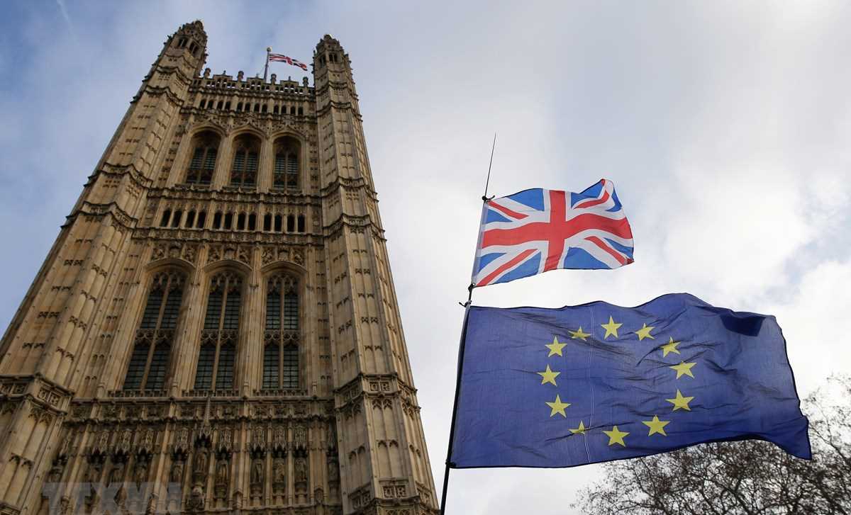 Anh đang đối mặt "tình trạng khẩn cấp quốc gia" về Brexit