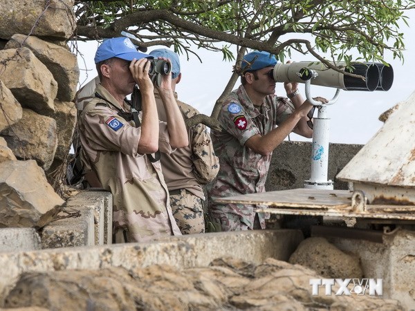 Lính gìn giữ hòa bình Philippines phá vòng vây của quân nổi dậy Syria