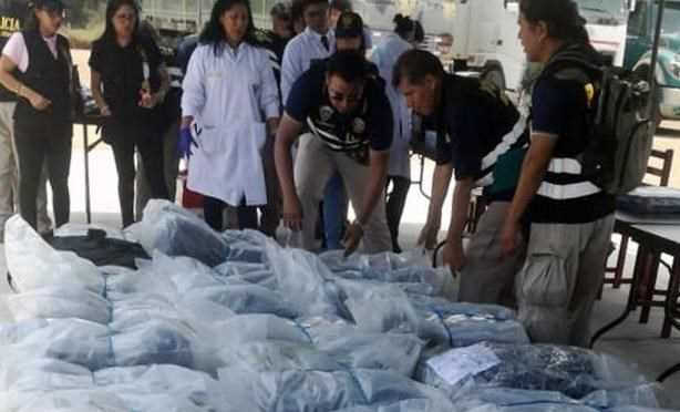 Cảnh sát Peru triệt phá đường dây buôn bán hơn 2,1 tấn cocaine