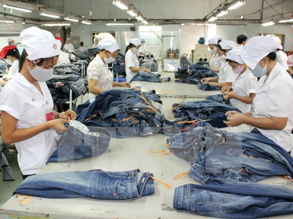Cả nước nhập siêu 500 triệu USD trong tháng đầu tiên của năm 2015 Cả nước nhập siêu 500 triệu USD trong tháng đầu tiên của năm 2015