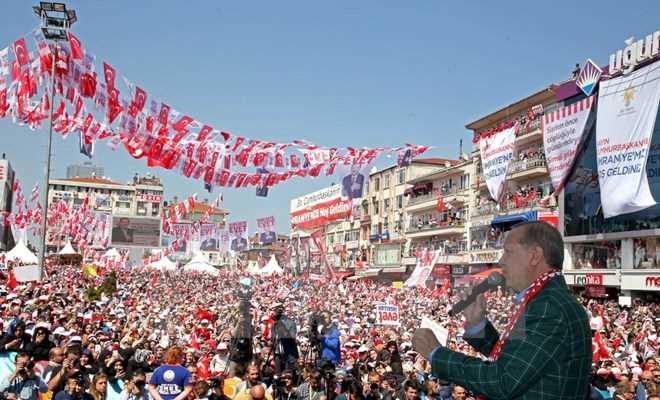 Tổng thống Thổ Nhĩ Kỳ Erdogan kêu gọi ủng hộ sửa đổi Hiến pháp Tổng thống Thổ Nhĩ Kỳ Erdogan kêu gọi ủng hộ sửa đổi Hiến pháp