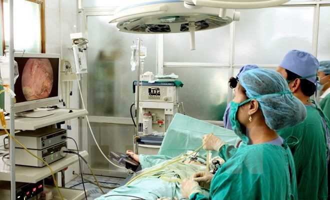 Cán bộ y tế Nhà nước không được đứng đầu bệnh viện tư nhân