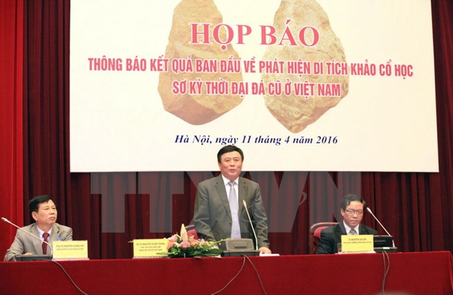 Mốc mở đầu cổ nhất về sự xuất hiện con người trên lãnh thổ Việt Nam Mốc mở đầu cổ nhất về sự xuất hiện con người trên lãnh thổ Việt Nam