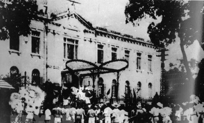 Khởi nghĩa ở Hà Nội - sự kiện đặc biệt của Cách mạng tháng Tám 1945