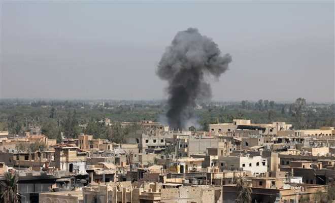 Liên quân do Mỹ dẫn đầu sử dụng bom chùm khi không kích ở Syria
