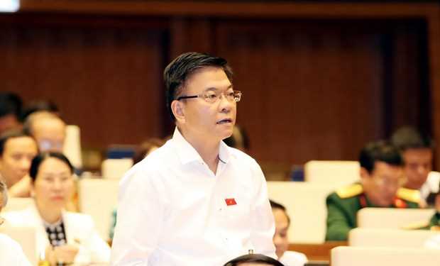 Nỗ lực xây dựng và hoàn thiện thể chế, tổ chức thi hành pháp luật