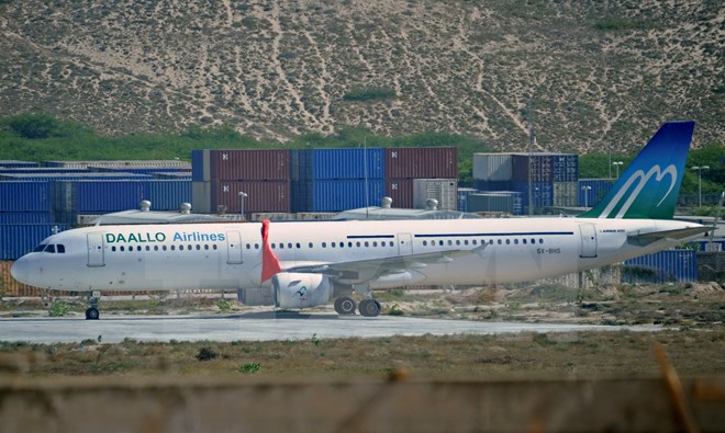 Somalia: Vụ nổ máy bay của hãng Daallo Airlines là do đánh bom