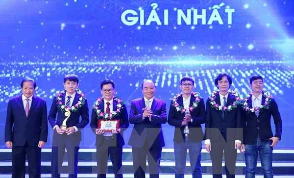 Giải Nhân tài Đất Việt tạo phong trào học tập mọi lúc, mọi lứa tuổi