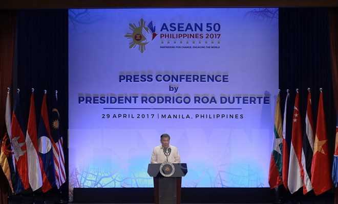 Tổng thống Philippines không nhắc đến phán quyết về Biển Đông
