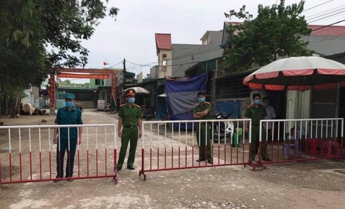 Phát hiện thêm 3 trường hợp mắc COVID-19 liên quan đến ổ dịch Đà Nẵng Phát hiện thêm 3 trường hợp mắc COVID-19 liên quan đến ổ dịch Đà Nẵng