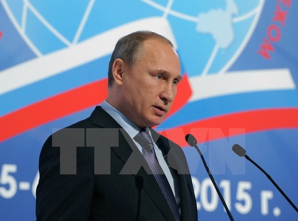 Ông Putin ký sắc lệnh thực thi kế hoạch quốc phòng 2016-2020