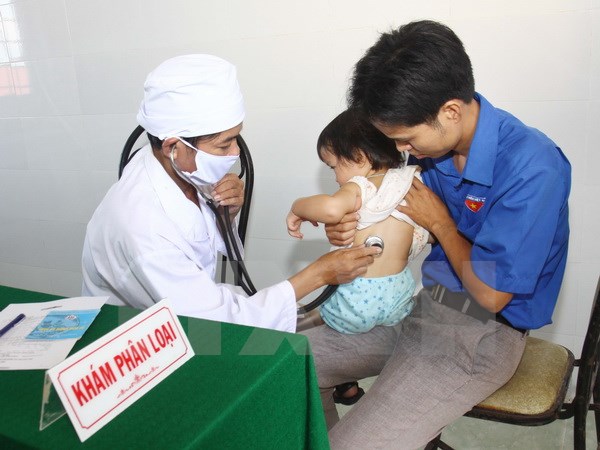 Trẻ đã tiêm vắcxin dịch vụ có thể quay lại tiêm Quinvaxem miễn phí Trẻ đã tiêm vắcxin dịch vụ có thể quay lại tiêm Quinvaxem miễn phí