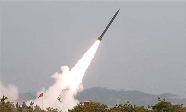Mỹ lần đầu tiên xác nhận Triều Tiên phóng rocket và tên lửa Mỹ lần đầu tiên xác nhận Triều Tiên phóng rocket và tên lửa